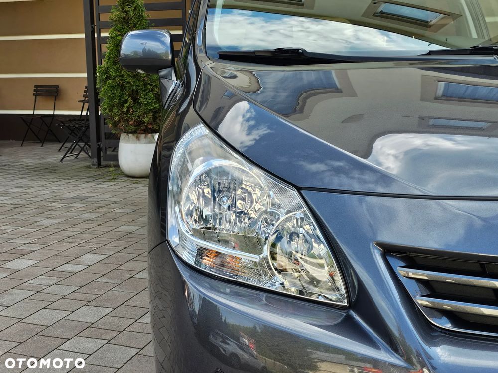 Toyota Verso 1.8 5-Sitzer Comfort - 27