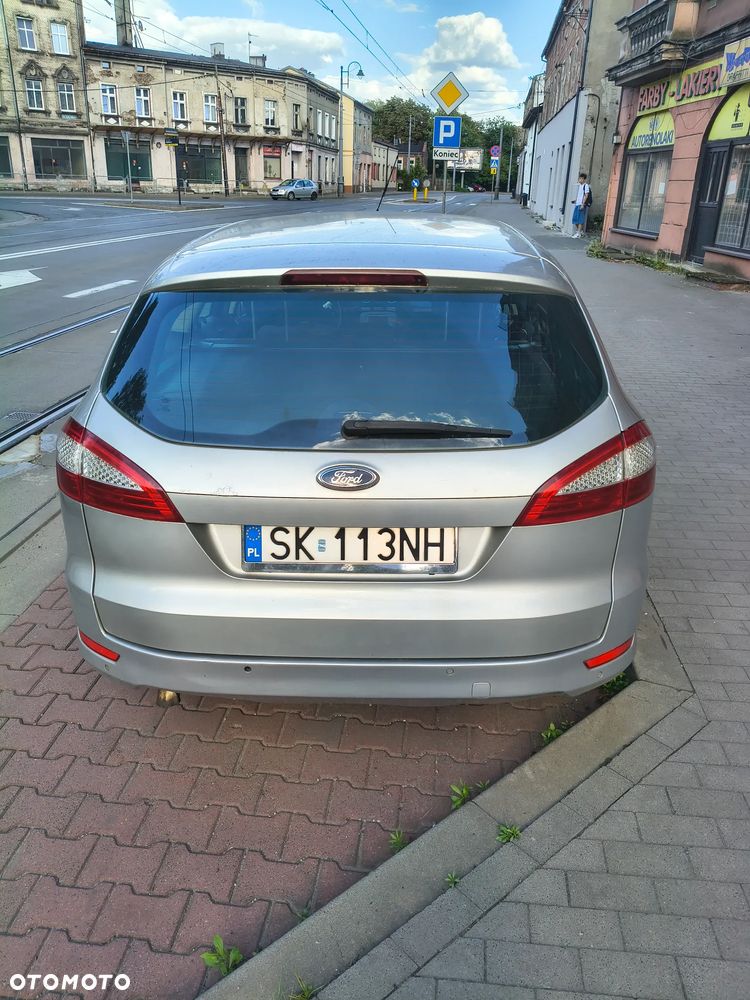 Ford Mondeo 2.0 TDCi Ghia - 6