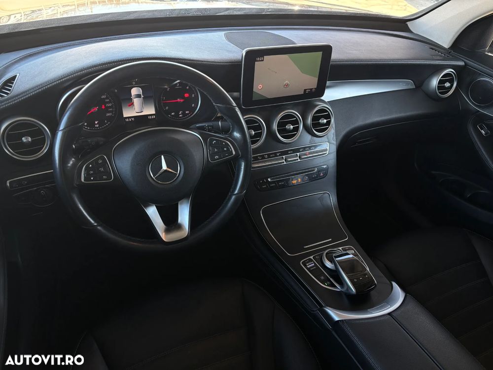 Mercedes-Benz GLC - 13
