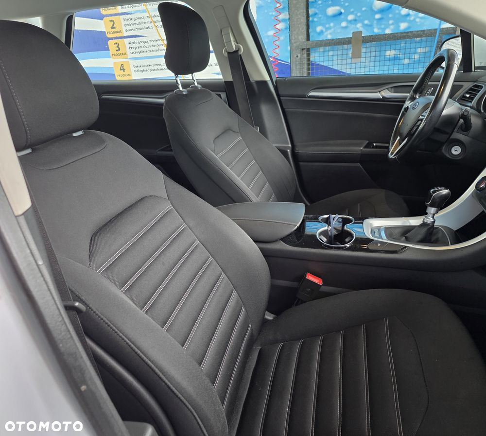 Ford Mondeo - 21