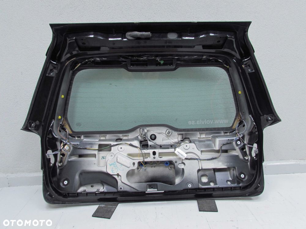 VOLVO V70 III XC70 06-16 KLAPA BAGAZNIKA TYL SZYBA - 10