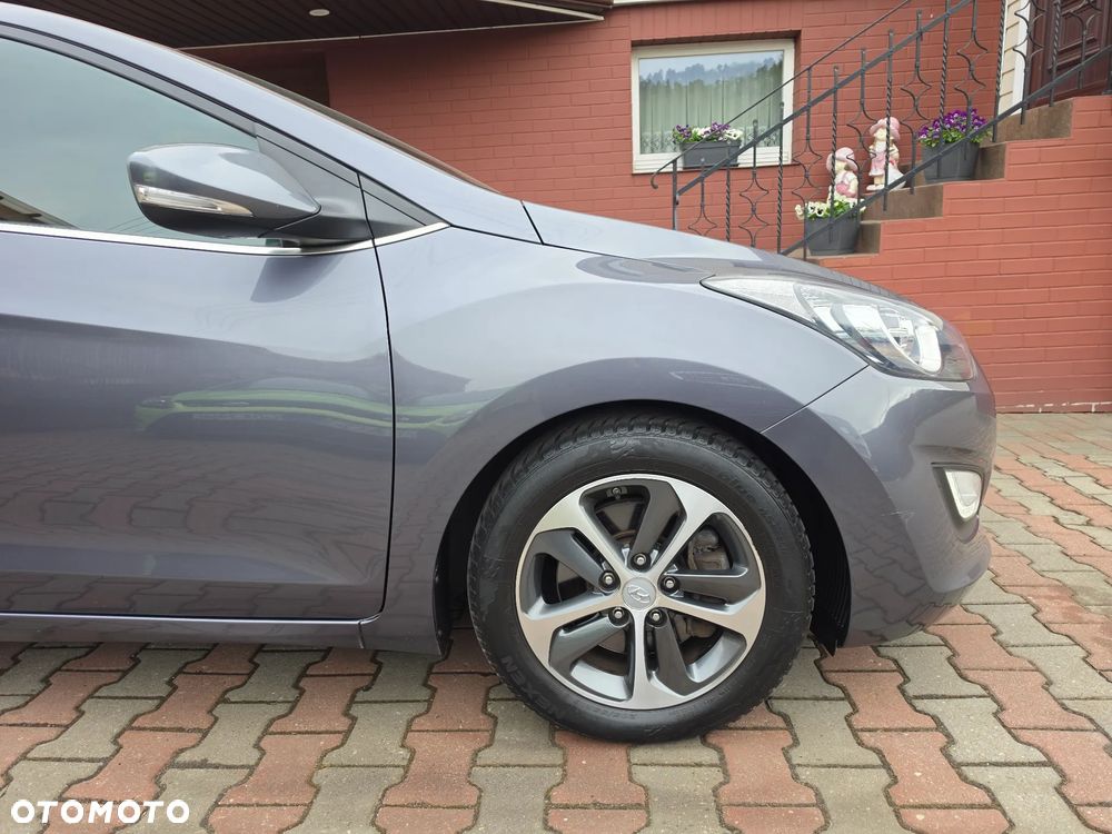 Hyundai i30 blue 1.6 GDI Passion - 7