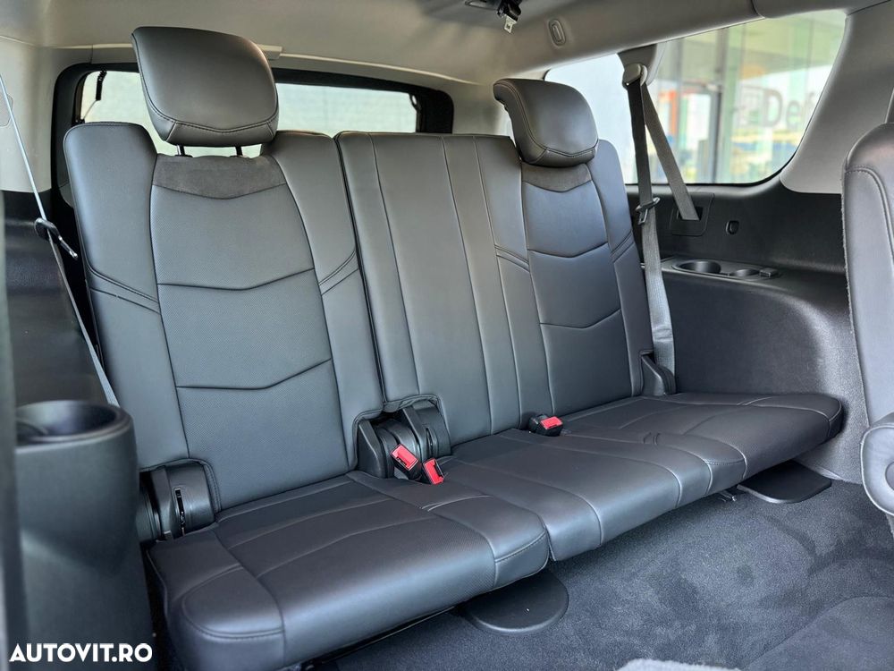 Cadillac Escalade 6.2 V8 ESV Platinum - 17