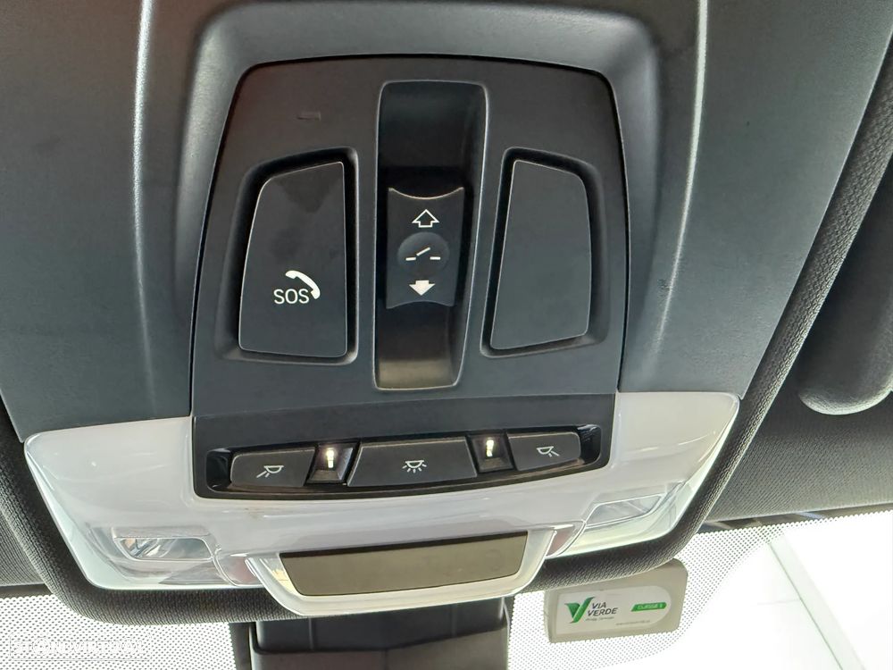 BMW 218 Active Tourer d Line Sport Auto - 32