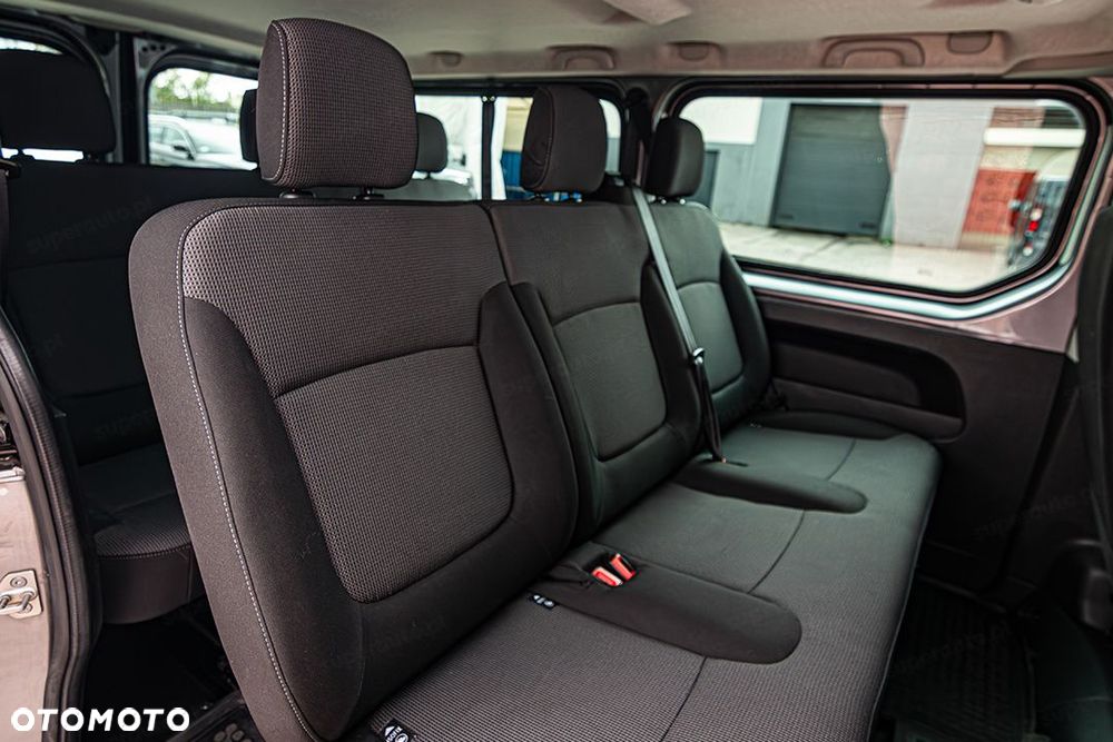 Renault Trafic - 28