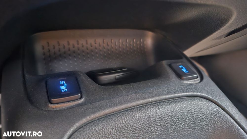 Toyota Corolla 1.8 HSD Dynamic - 21
