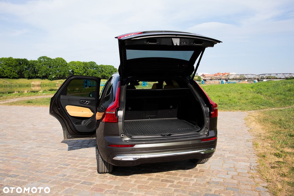 Volvo XC 60 B5 B Inscription - 22