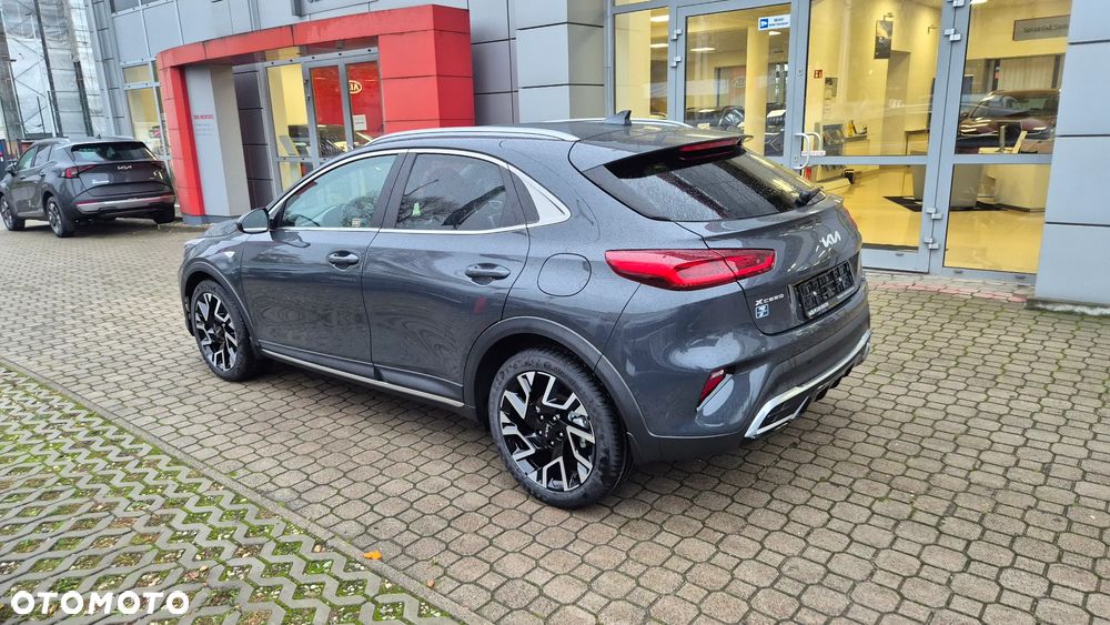 Kia XCeed ver-1-5-t--gdi-m-dct - 8