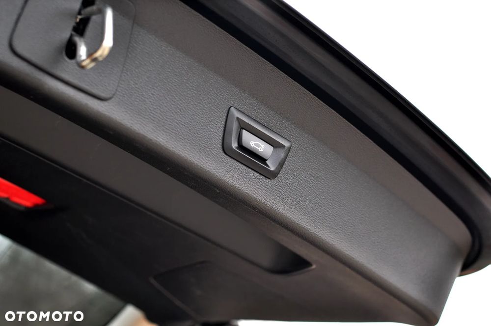 BMW X1 xDrive20d xLine - 19