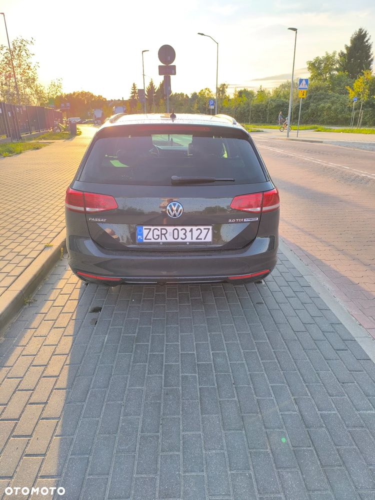 Volkswagen Passat 2.0 TDI (BlueMotion Technology) Comfortline - 5