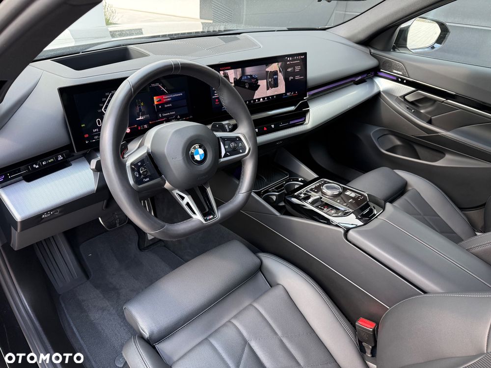 BMW Seria 5 520d xDrive - 8
