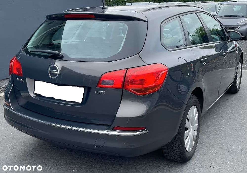 Opel Astra 2.0 CDTI Style - 4