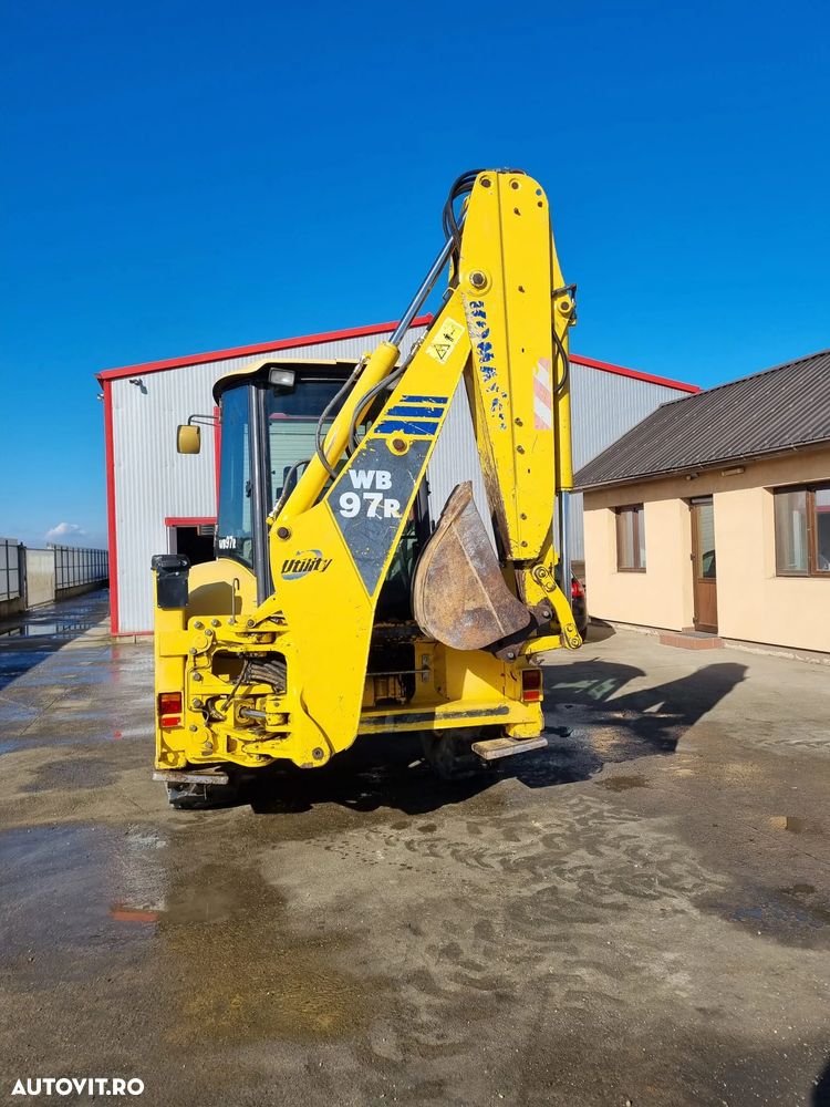 Komatsu WB97R2A - 8