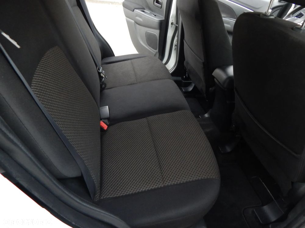 Mitsubishi ASX 1.6 2WD SUV-Star - 14