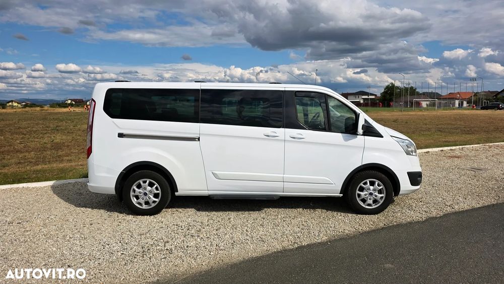 Ford Tourneo Custom - 6