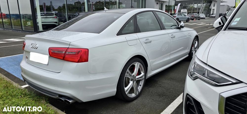 Audi S6 - 2
