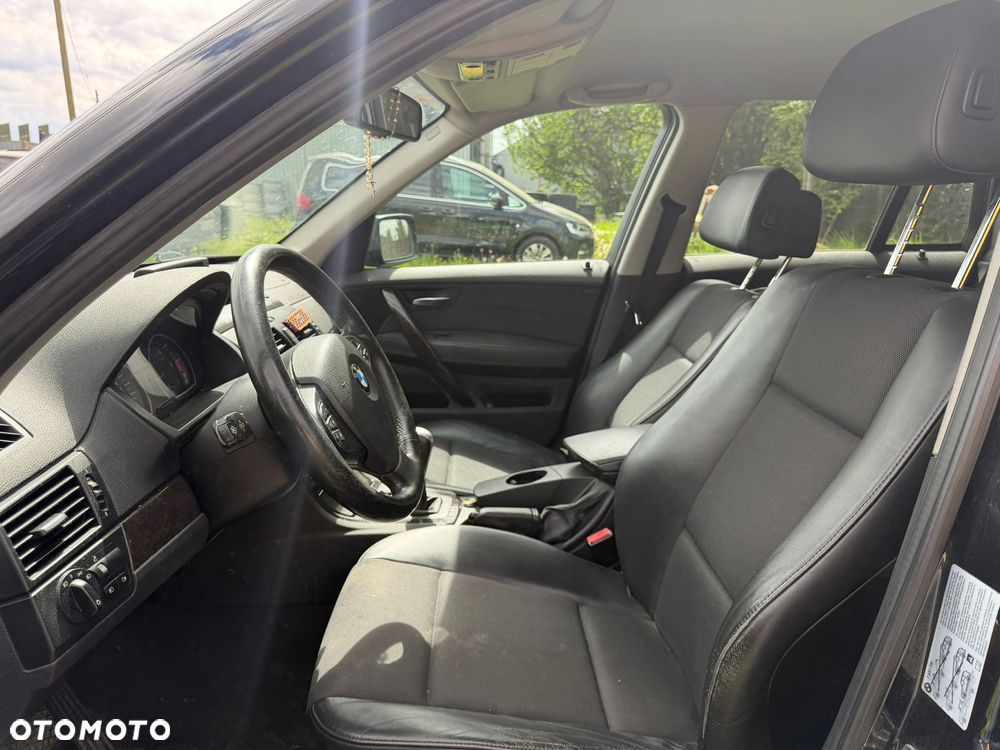 BMW X3 2.0d - 10