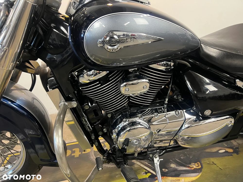Suzuki VL 800 Volusia - 26