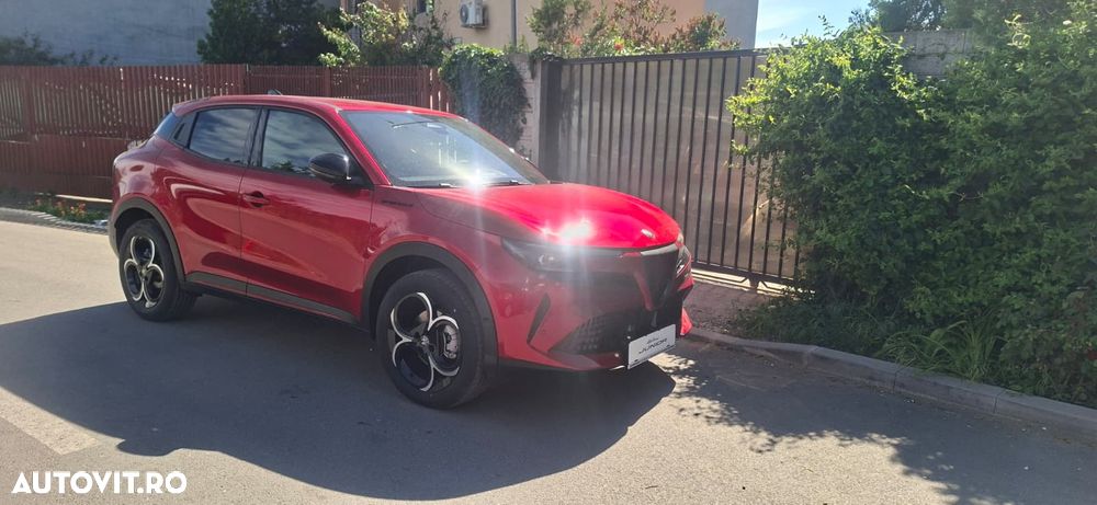 Alfa Romeo Junior 1.2 FWD eDCT6 MHEV Ibrida Speciale - 5