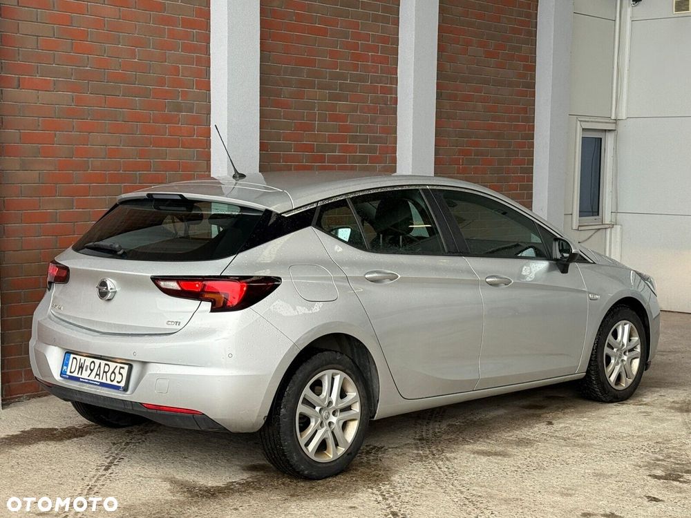 Opel Astra - 4