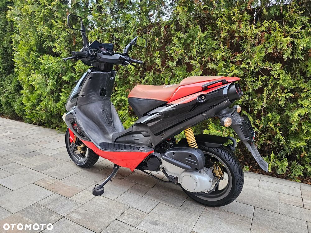 Aprilia SR - 5