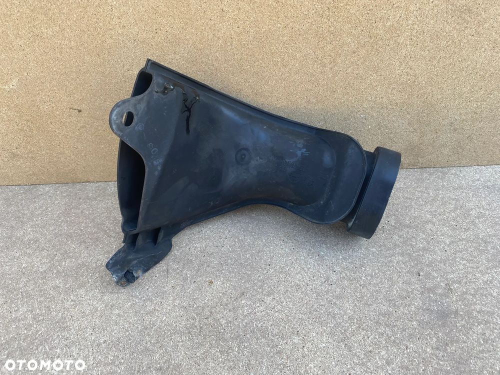 WLOT POWIETRZA NISSAN NAVARA NP300 1181953S02 - 2