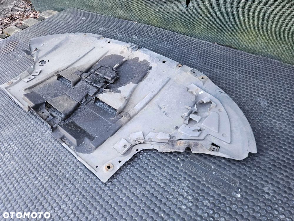 Osłona Pampers 8E0863823 Dolna Pod Silnik Wygłuszenie Silnika Audi A4 B6 B7 Sedan Kombi - 26