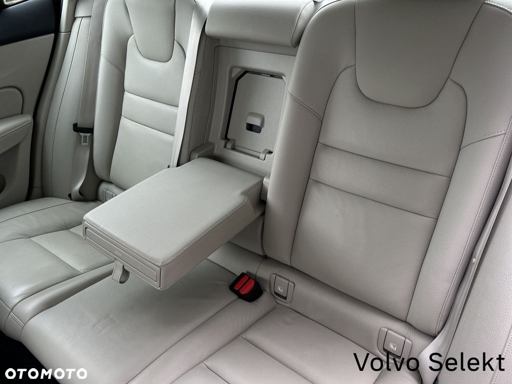Volvo S60 - 16