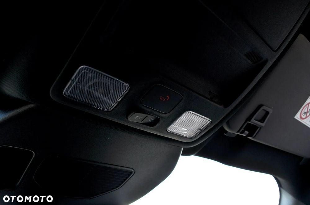 Ford Kuga - 38