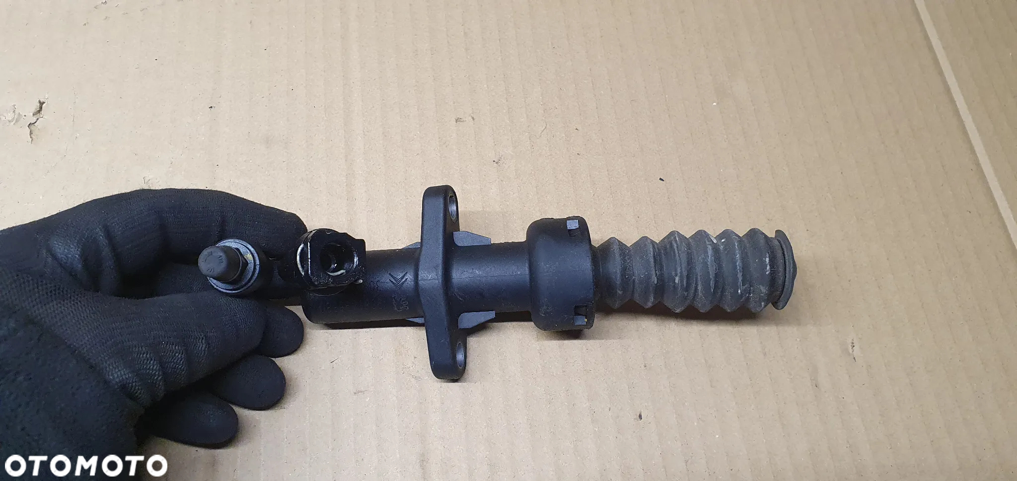 Pompka sprzęgła wysprzęglik Citroen C5 III 9681495580 - 2