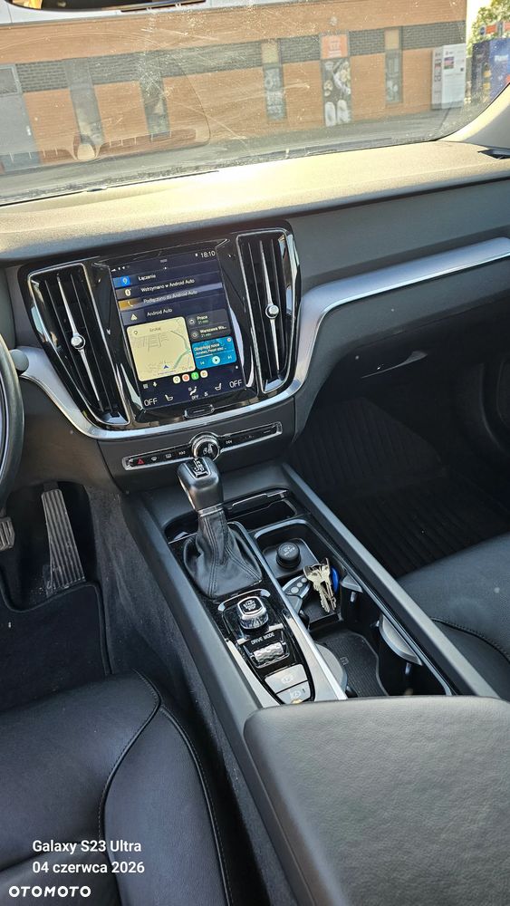 Volvo S60 T5 Momentum Pro - 14