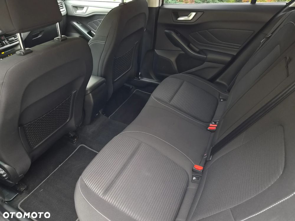 Ford Focus 1.5 EcoBlue Start-Stopp-System TITANIUM - 16