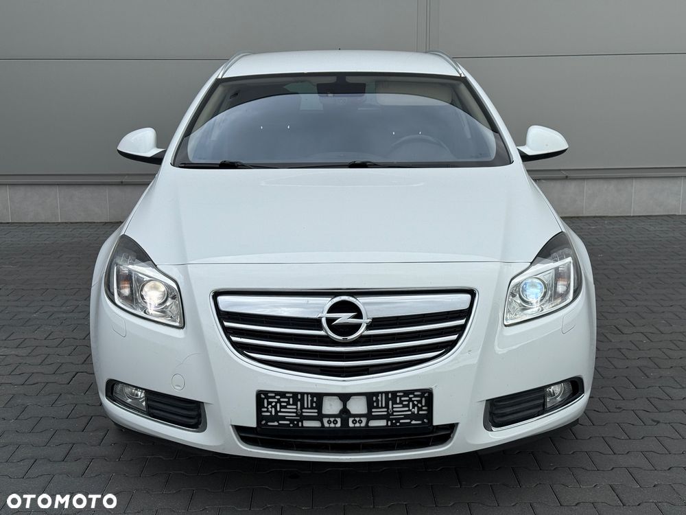 Opel Insignia 2.0 CDTI Sports Tourer Design Edition - 4