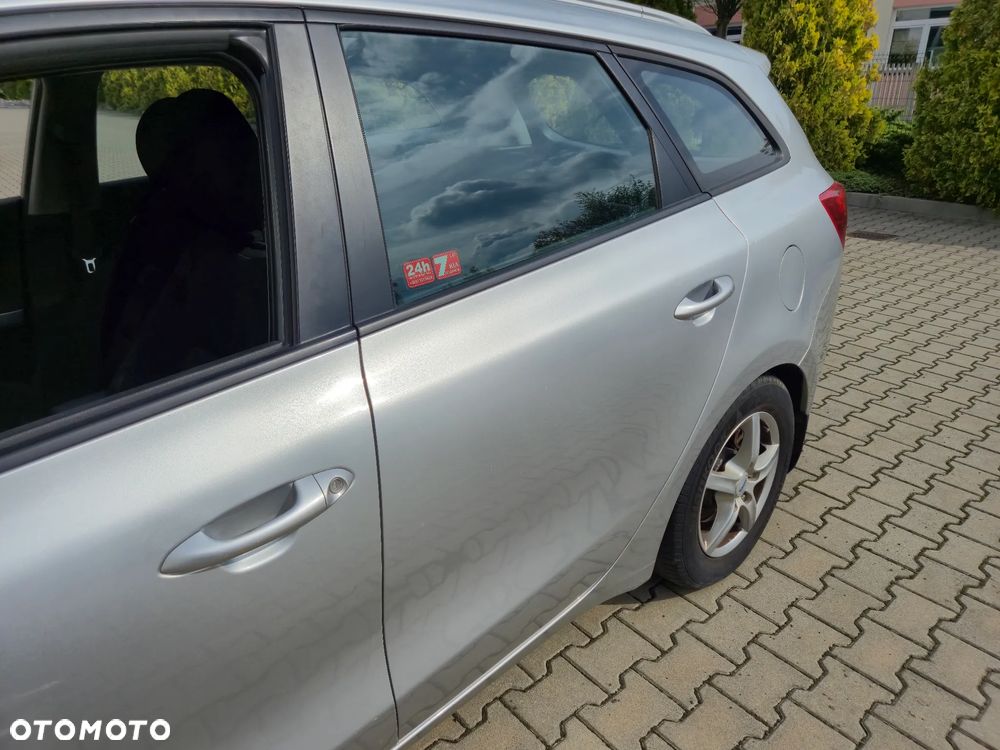 Kia Ceed - 29