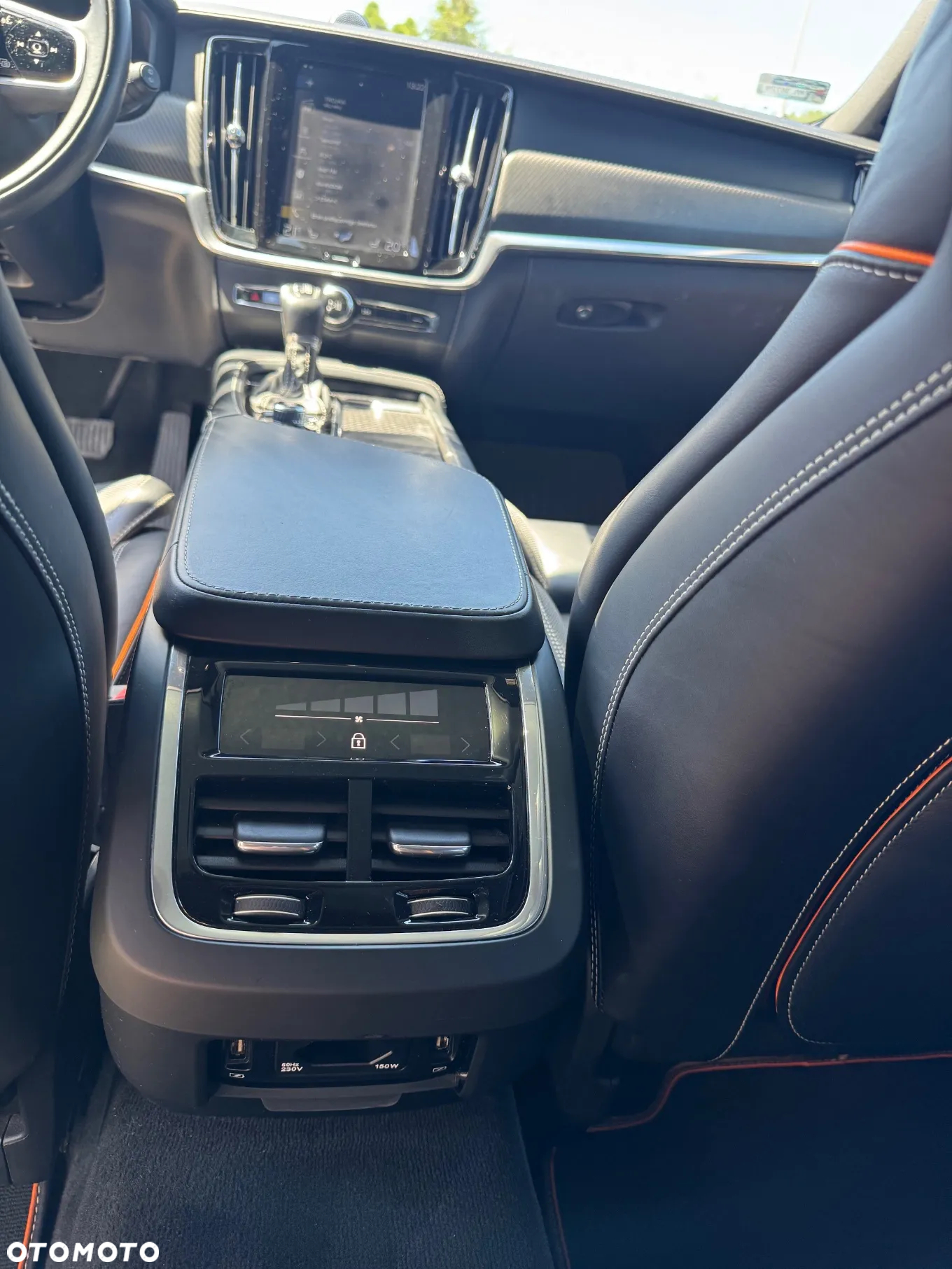 Volvo V90 Cross Country D5 AWD Ocean Race - 18