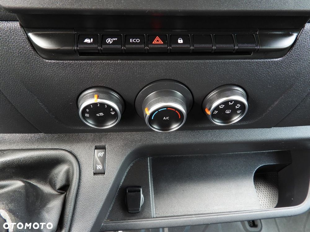 Renault MASTER  CHŁODNIA KONTENER -10*C TEMPOMAT LEDY BLIŹNIACZE KOŁA KLIMATYZACJA  145KM - 35