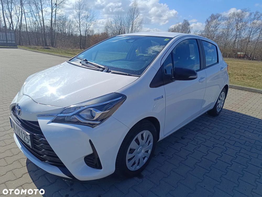 Toyota Yaris - 16