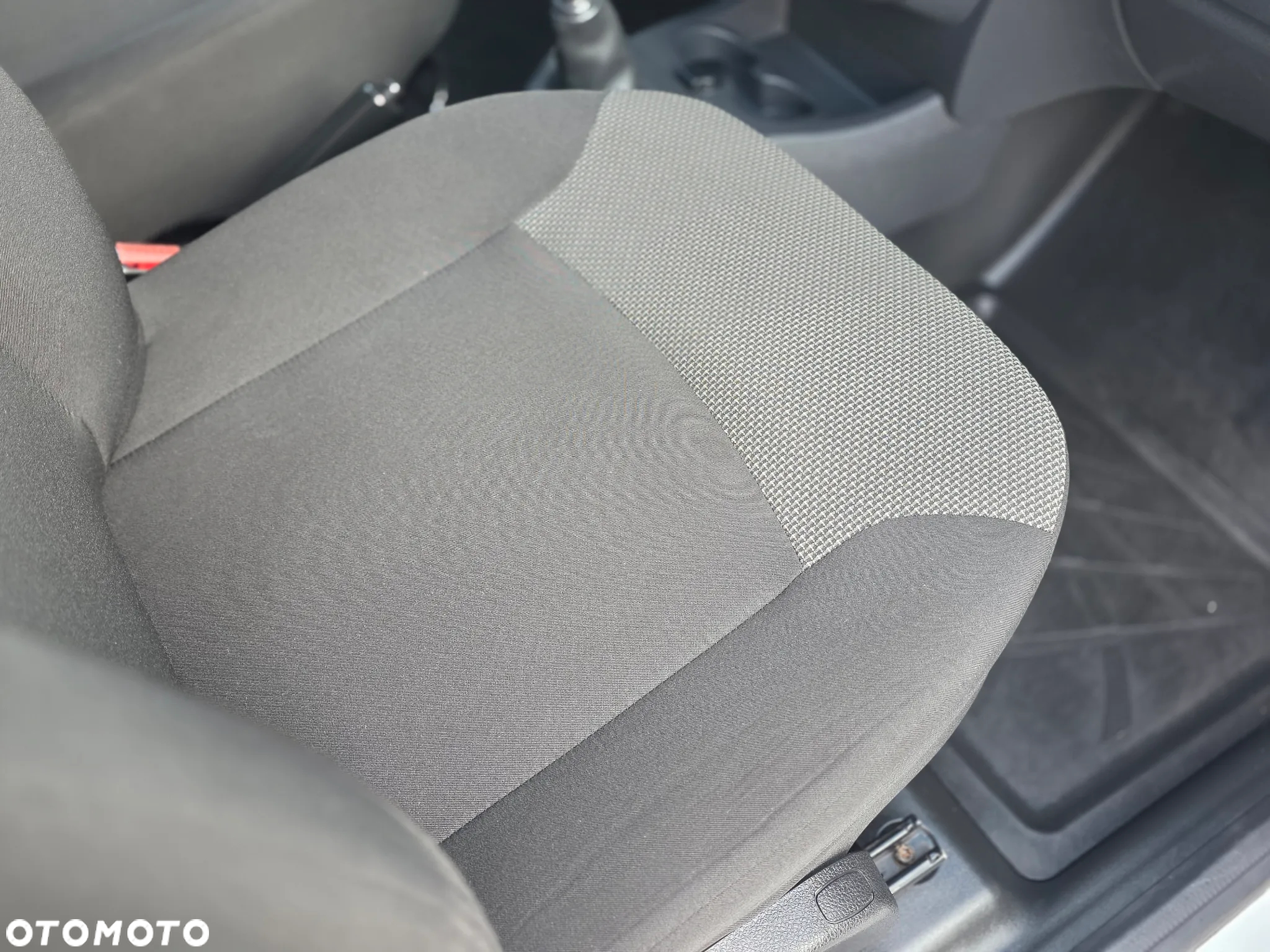 Dacia DOKKER Van 1.3 TCe Comfort Clim 100KM 5d Express I BEZWYPADKOWA z Polskiego Salonu I Wyjątkowo ładny i Zadbany Egzemplarz z Pełną Histroią Serwisową I Zabudowana Przestrzeń ładunkowa I Faktura Vat 23% I Pierwszy i Jedyny Właściciel I - 34