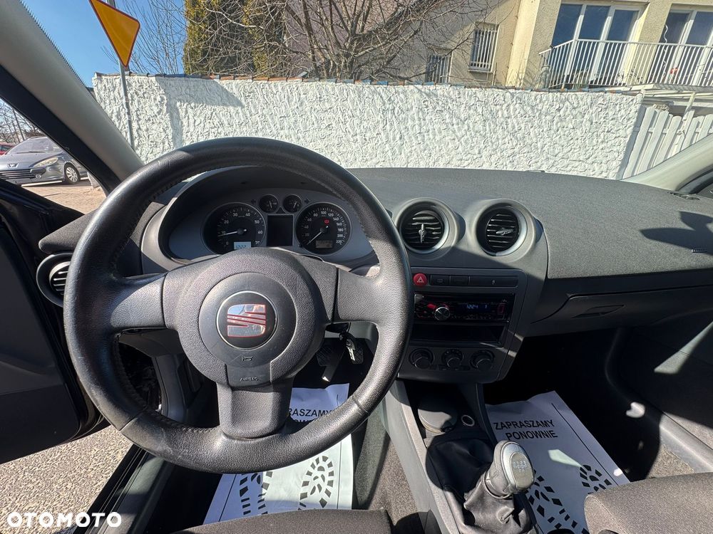 Seat Ibiza SC 1.4 16V Reference - 6