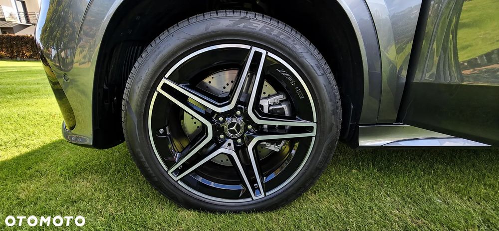 Mercedes-Benz GLS - 28