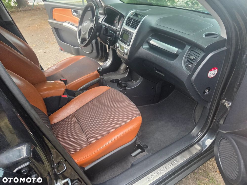 Kia Sportage 2.0 2WD Attract - 28