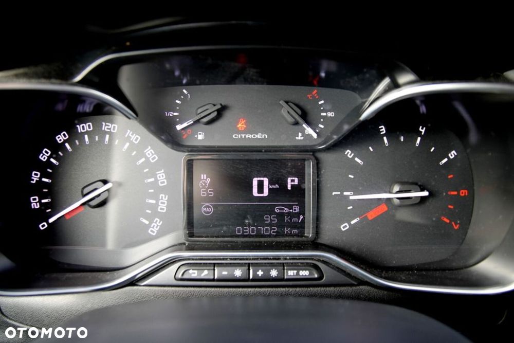 Citroën C3 1.2 PureTech Max EAT6 - 19