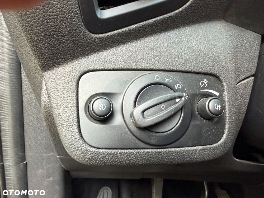 Ford Kuga 2.0 TDCi 4x4 Titanium - 32