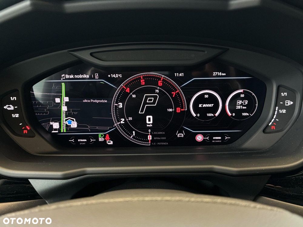 Lamborghini Urus - 12