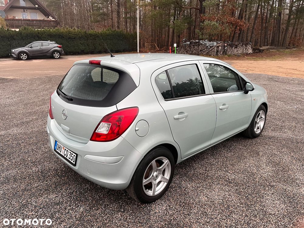 Opel Corsa - 8