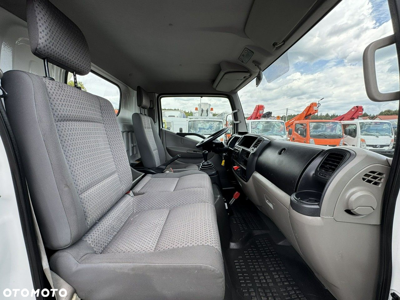 Nissan Cabstar - 31