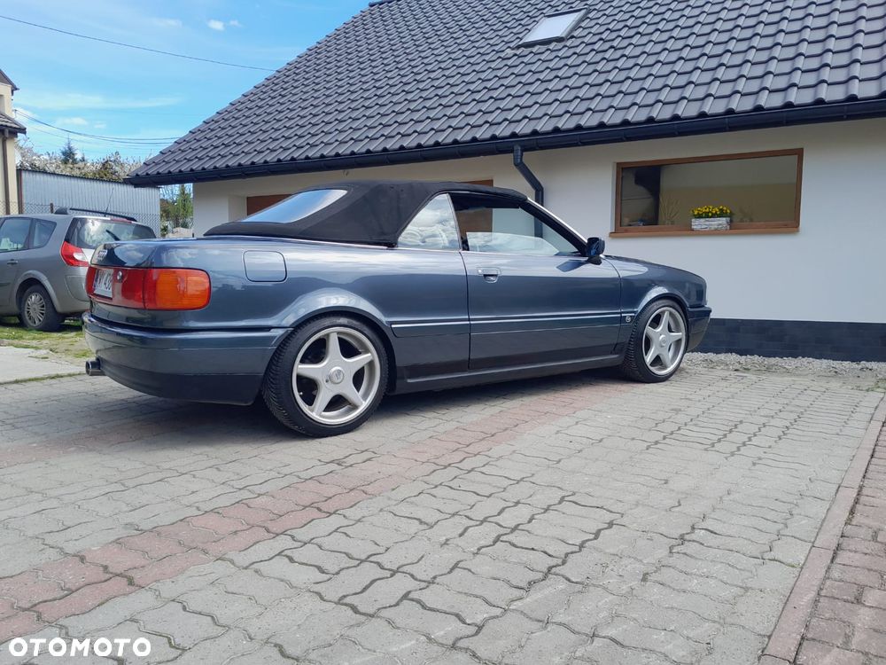 Audi Cabriolet - 2