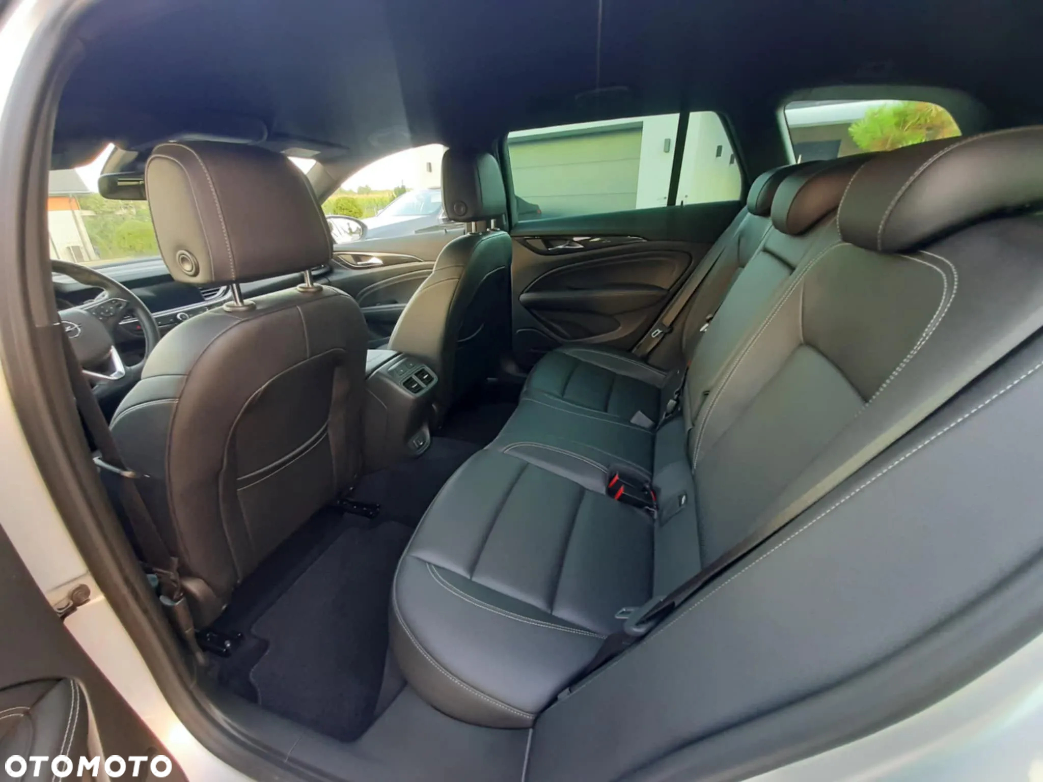 Opel Insignia Sports Tourer 2.0 Diesel Ultimate Exclusive - 24