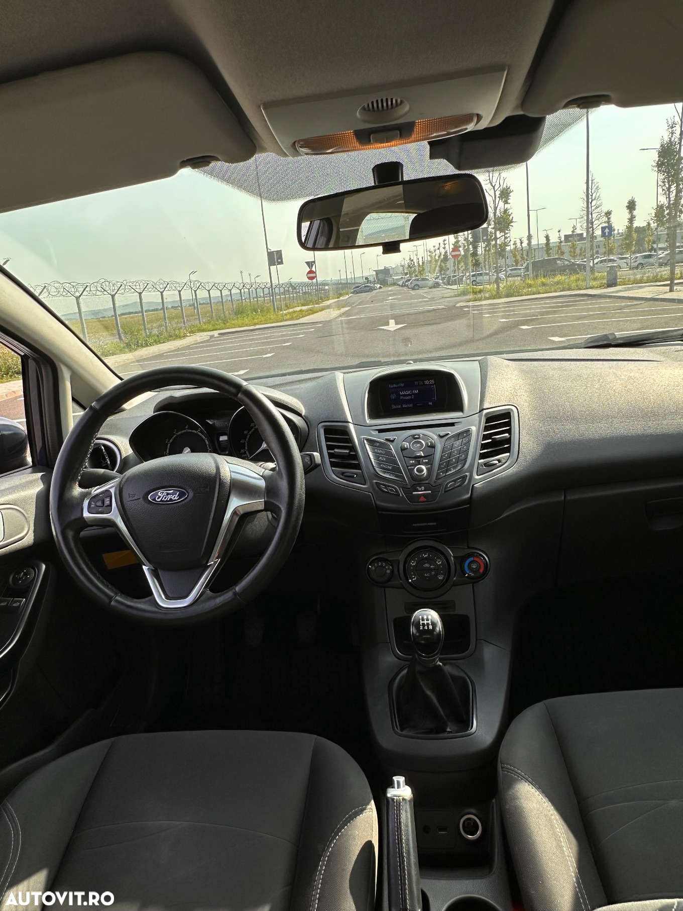 Ford Fiesta 1.0 Celebration - 11