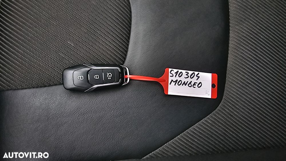 Ford Mondeo 2.0 TDCi Titanium - 21